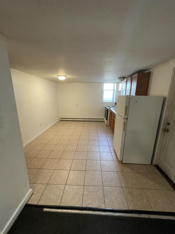 Building Photo - 25 Wright St #5 Gardner, Ma 01440