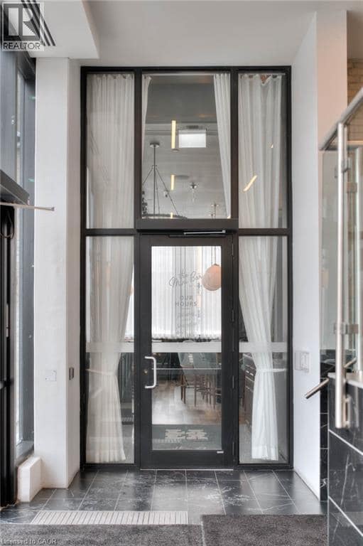 Building Photo - 181 King St S