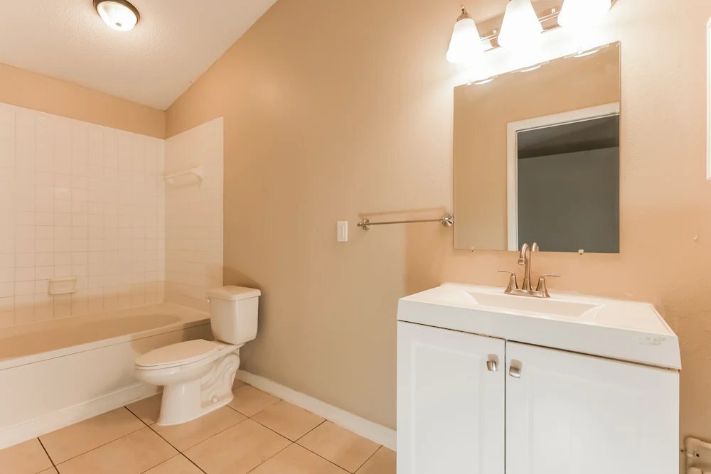 Foto del edificio - 1003 Pinehaven Ct