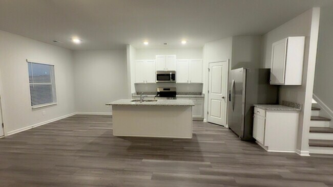 Building Photo - 120 Brexley Dr