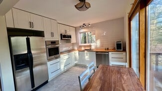 Building Photo - 15 Norfolk Ct