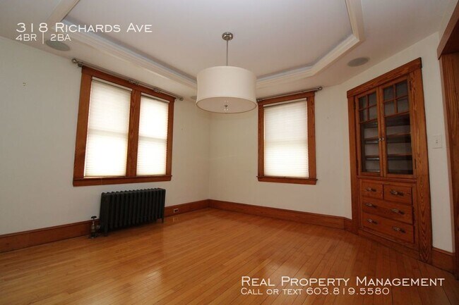 Building Photo - 3 Bedroom Single Family Home- Great Location