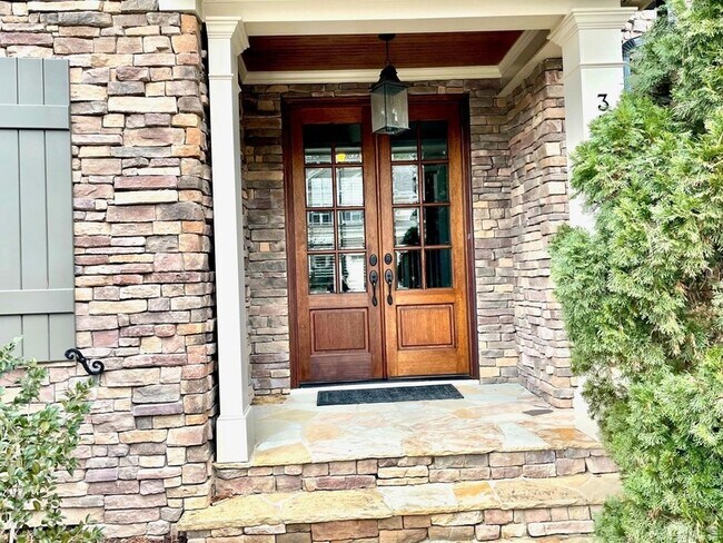 Foto del edificio - 3305 Rockland Ridge Drive