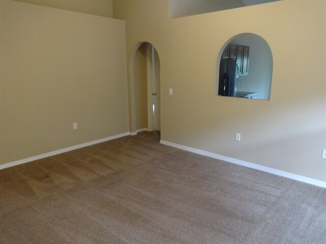 Foto del edificio - 7251 Lawn Tennis Ln