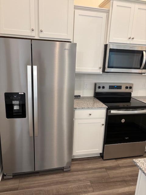 Building Photo - 335 Acorn St