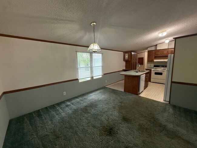 Foto del edificio - 3 bedroom home in Eldon, MO!