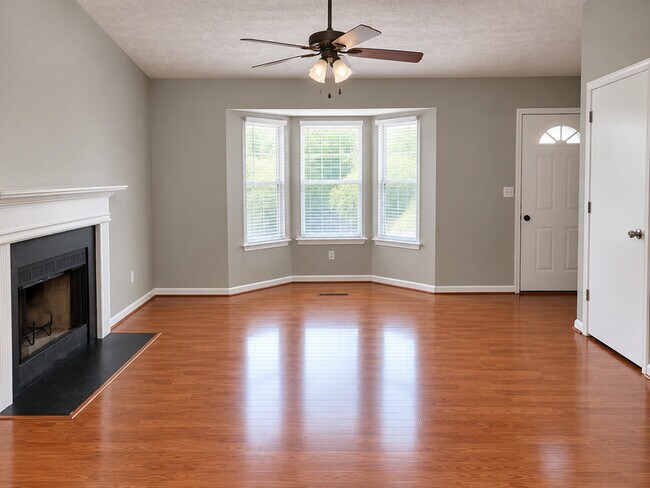 Foto del edificio - 3904 Welham Green Ct