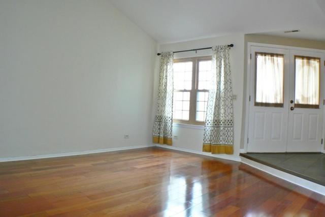 Foto del edificio - 40 Sarahs Grove Ln