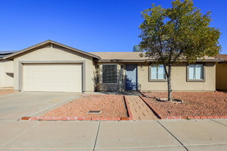 Building Photo - 1611 S 63rd Dr