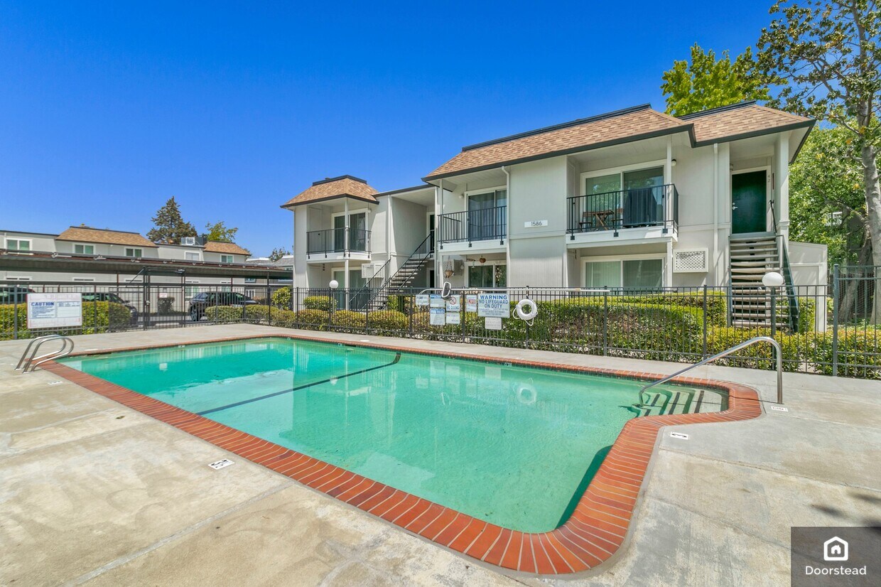 Primary Photo - 1586 Sunnyvale Ave