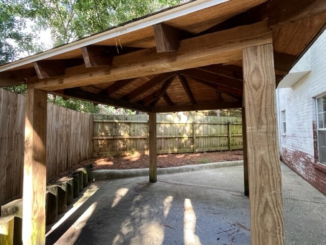 Primary Photo - 27572 Claiborne Cir