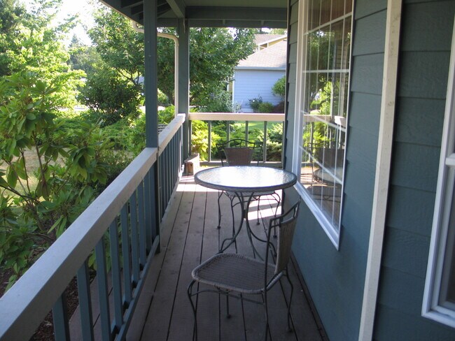 Foto del edificio - 3 Bedroom Home in Poulsbo