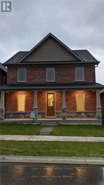 Primary Photo - 61 Drummond St