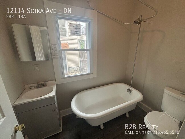 Building Photo - 12114 Soika Ave
