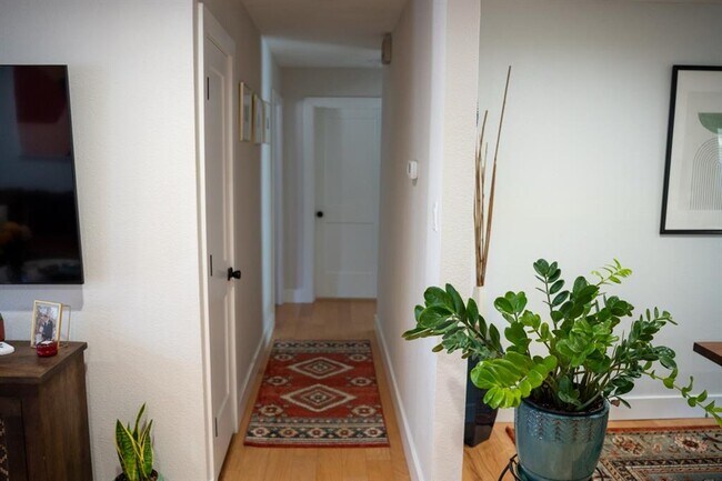 Foto del edificio - 2509 Cockburn Dr