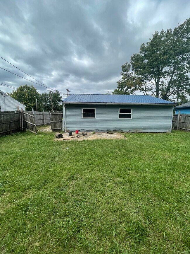 Foto del edificio - 2972 Fairwood Ave