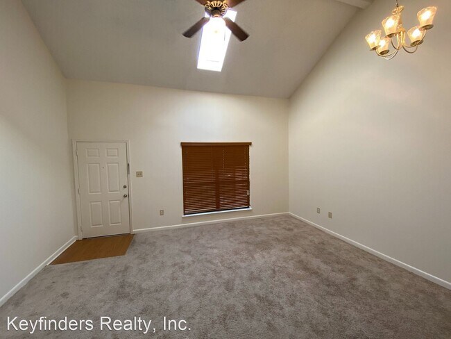 Foto del edificio - 1 br, 1 bath House - 5213 Buttercreek Lane #6
