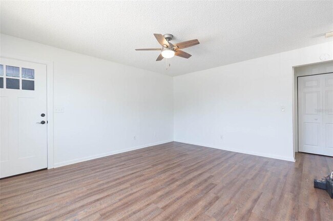 Building Photo - 8510 N Tampa St