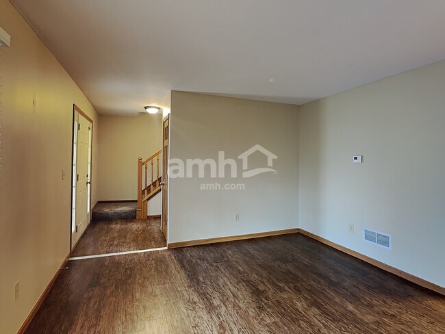 Foto del edificio - 1810 Penwood Pl