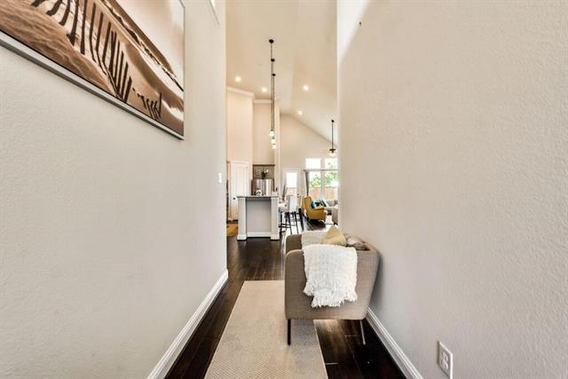 Foto del edificio - 900 Nathanael Greene Ct