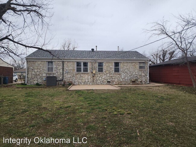 Building Photo - 3 br, 1 bath House - 910 Borum Place