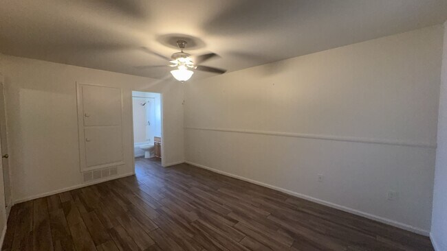Foto del edificio - 131 N Higley Rd
