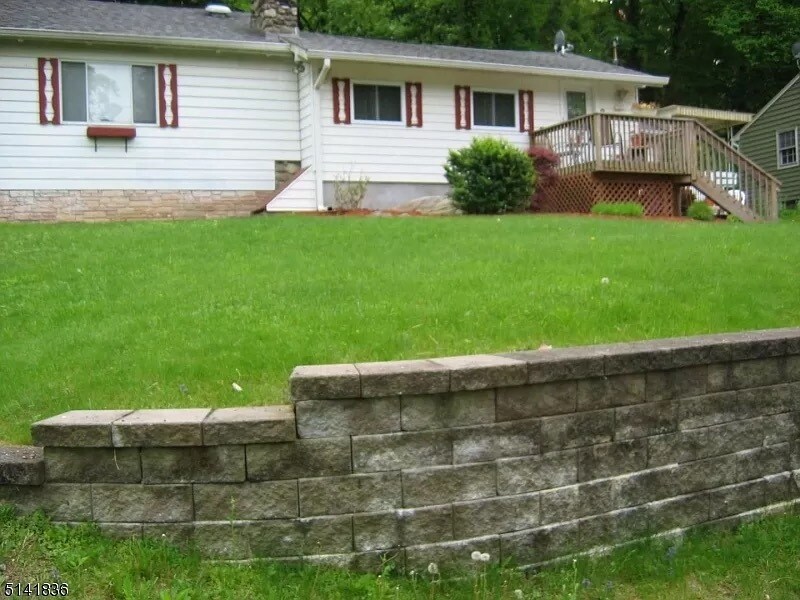 Primary Photo - 9 Hillside Rd