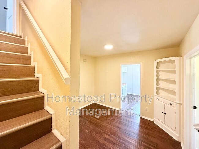 Foto del edificio - 2141 SW 45th St