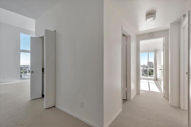 Foto del edificio - 30 Mounds Rd