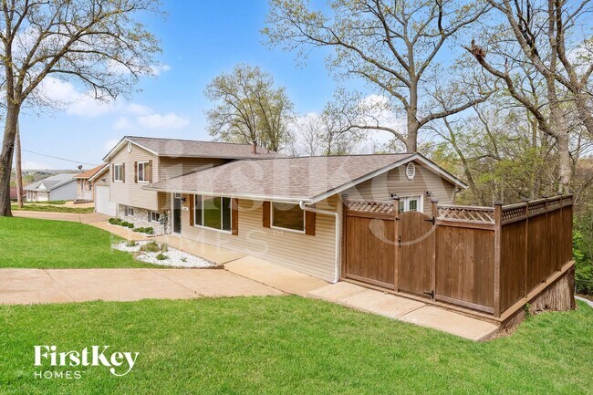 Foto del edificio - 1646 Stardust Dr