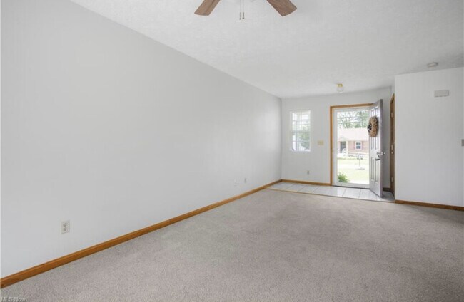 Building Photo - 5044 Clifton Ave