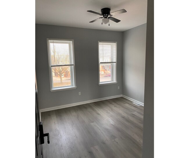 Building Photo - 2800 The Alameda