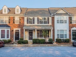 Building Photo - 303 Huck Ct