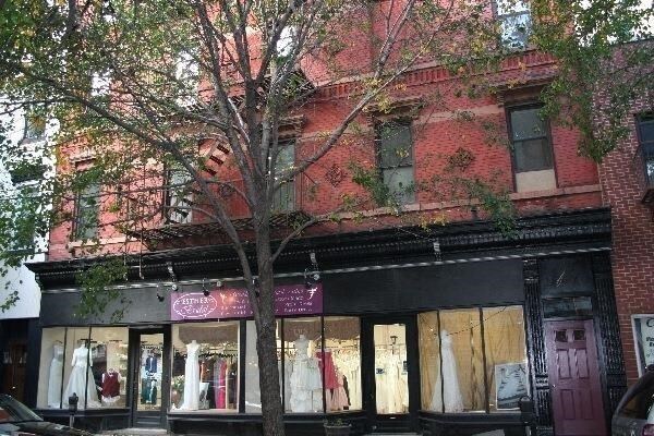 Building Photo - 254 1st St