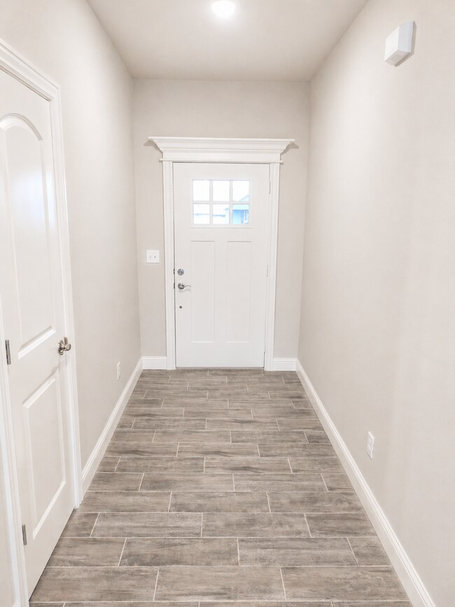 Foto del edificio - 2021 Construction! 4 Bedroom 2 Bathroom Home. Walk to Bentonville West HS!