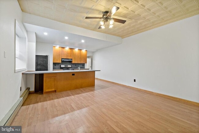 Building Photo - 1332 S 7th St