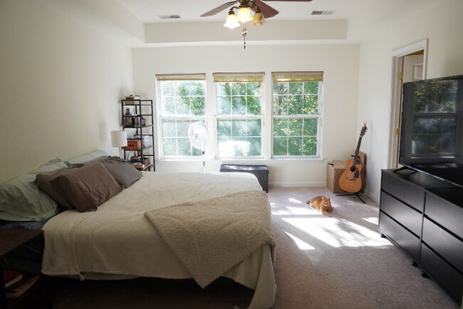 Foto del edificio - 8596 Wyngate Manor Ct