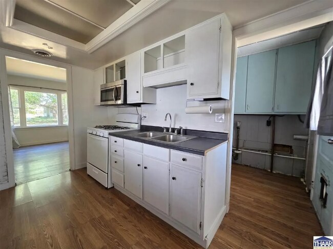 Foto del edificio - 2621 Sibley Ave