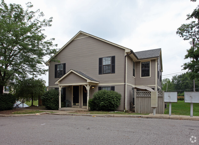 Building Photo - The Ridge Apartments