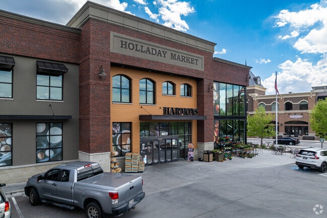Harmons Holladay Market offers a walkable market option for many Holladay residents.