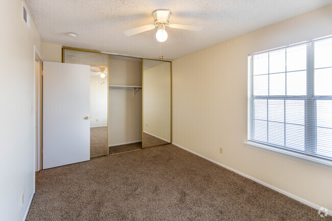 2HAB 2BA - 950 ft² - The Bartlett Apartment Homes