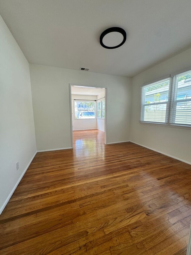 Building Photo - 12556 Everglade St