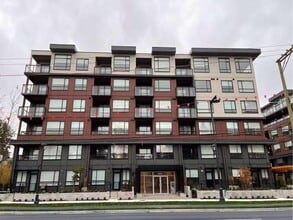 Building Photo - 13838-13108 108 Ave