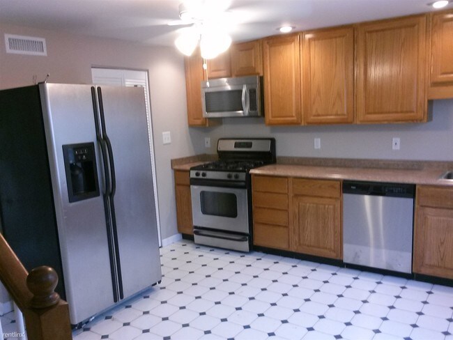 Foto del edificio - 7936 Wynbrook Rd