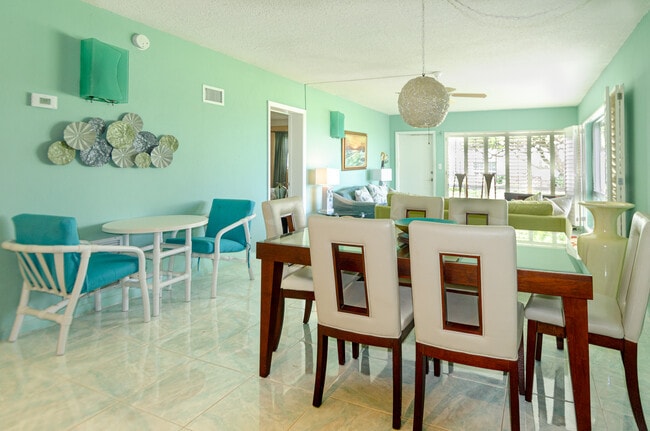 Photo - El Dorado Club Apartment