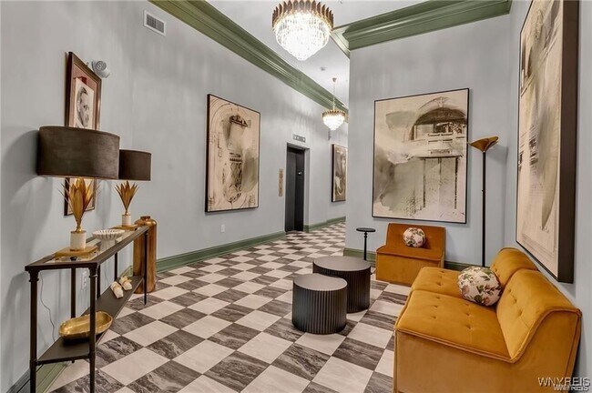 Foto del edificio - 674 Main St