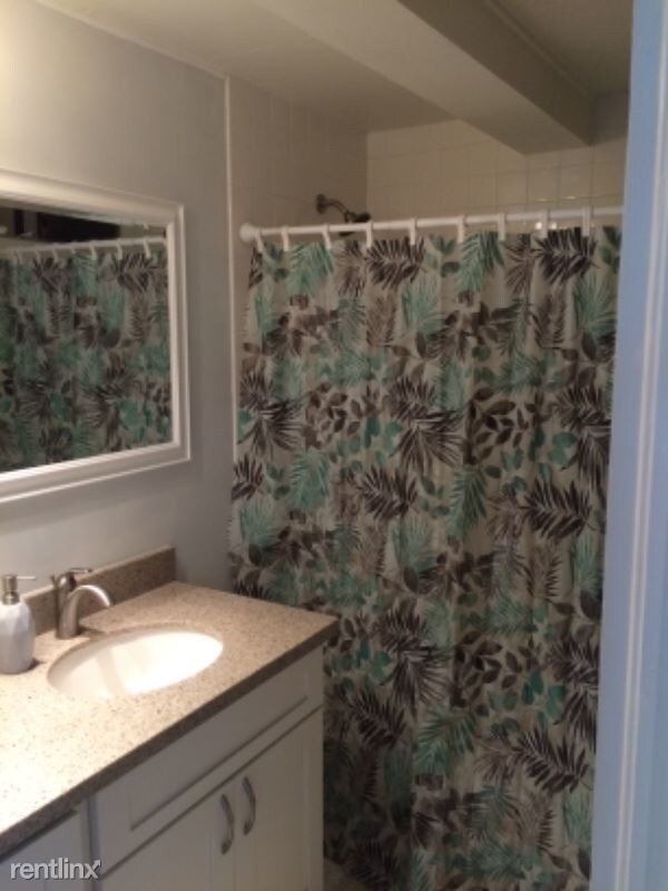 Building Photo - 1 br, 1 bath Apartment - 4825A Matsonia Dr