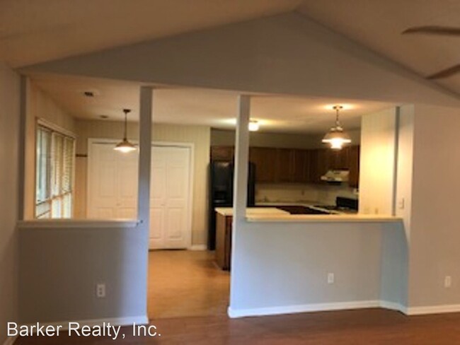 Building Photo - 3 br, 2 bath House - 1019 Laurens Way