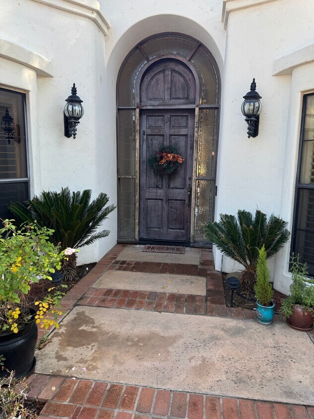 Foto del edificio - 22880 Rolling Glen Ct