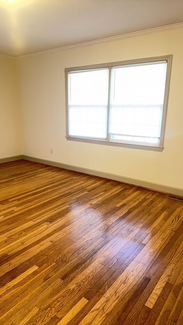 Building Photo - 831 John B White Sr Blvd